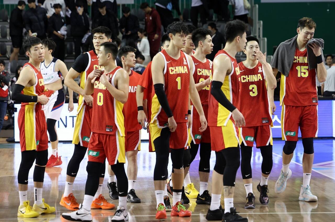 bti体育app下载-中国男篮集训名单出炉！高诗岩入选，广东进3人，周琦和他落选了